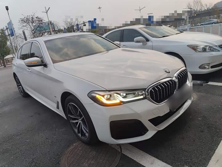 Фото 4 - BMW 5 Series