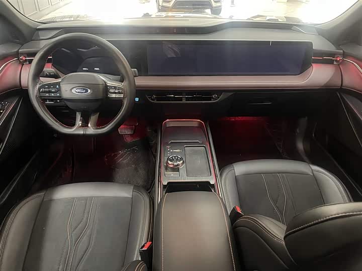 Фото 12 - Ford Mondeo