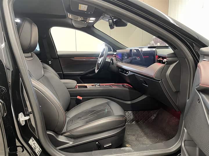 Фото 17 - Ford Mondeo