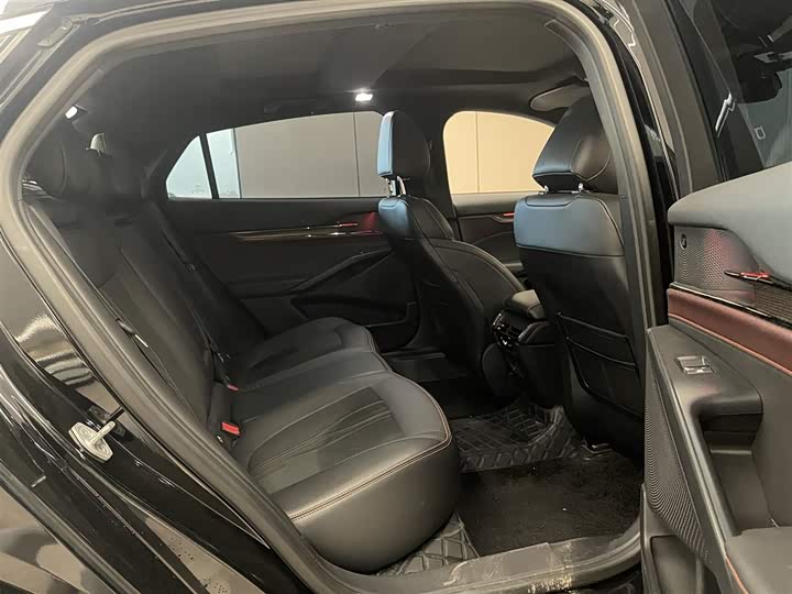 Фото 18 - Ford Mondeo