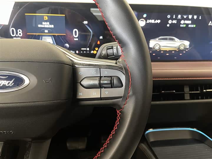 Фото 21 - Ford Mondeo