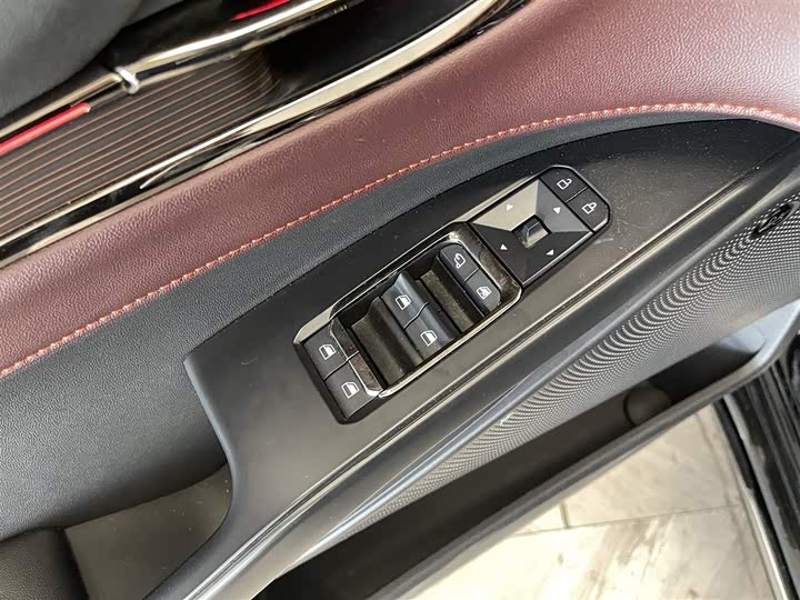 Фото 24 - Ford Mondeo