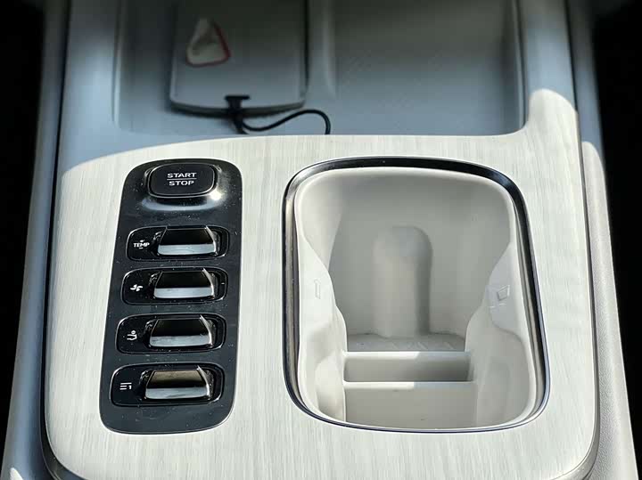 Фото 11 - Xiaomi SU7