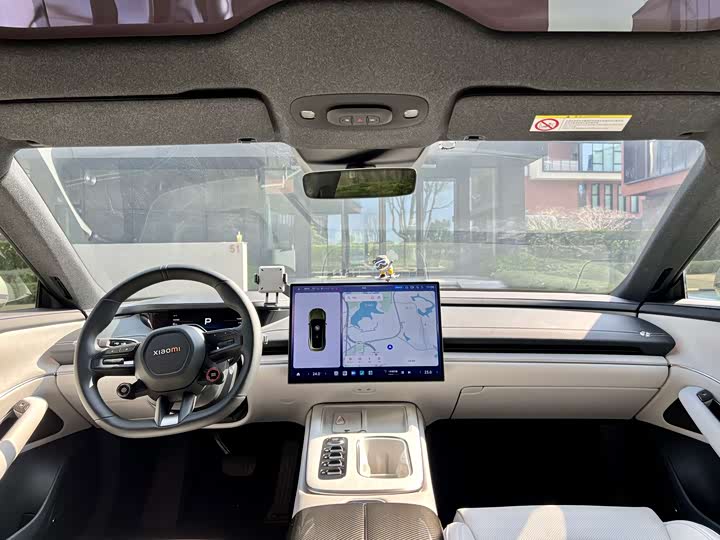 Фото 13 - Xiaomi SU7