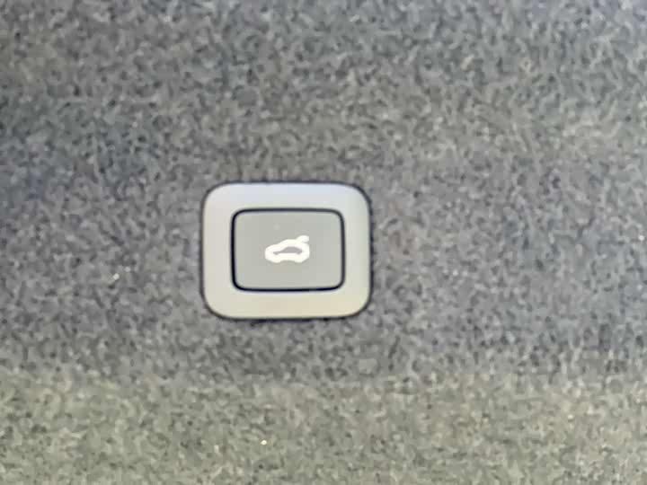 Фото 18 - Xiaomi SU7