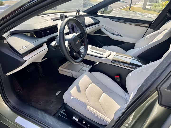 Фото 9 - Xiaomi SU7