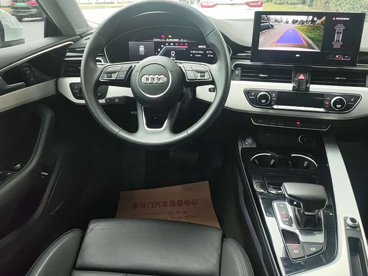 Фото 4 - Audi A5