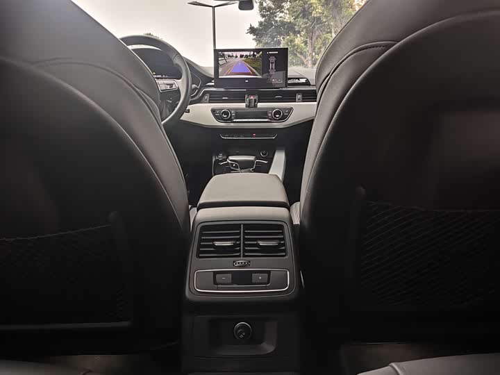 Фото 8 - Audi A5