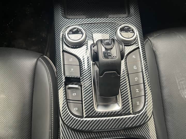 Фото 13 - Tank 300