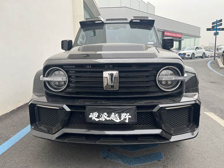 Фото 2 - Tank 300