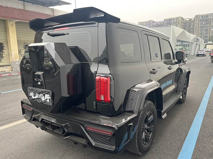 Фото 22 - Tank 300