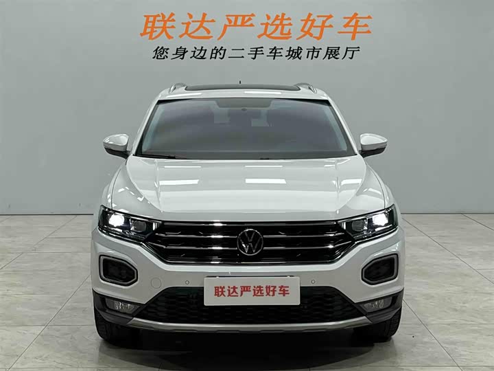 Фото 21 - Volkswagen T-Roc