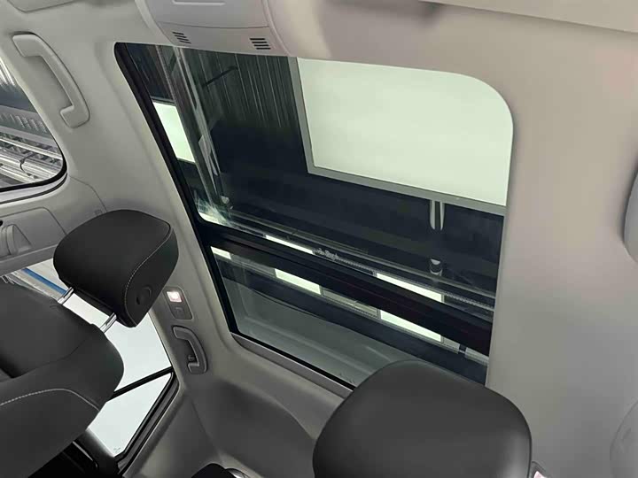 Фото 9 - Volkswagen T-Roc