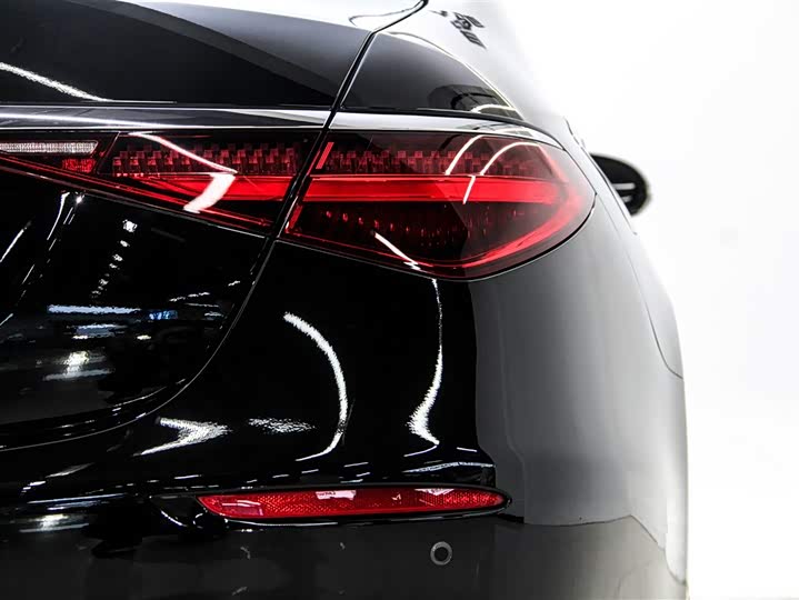 Фото 7 - Mercedes-Benz S-Class