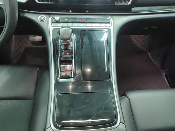 Фото 16 - GAC Trumpchi M8