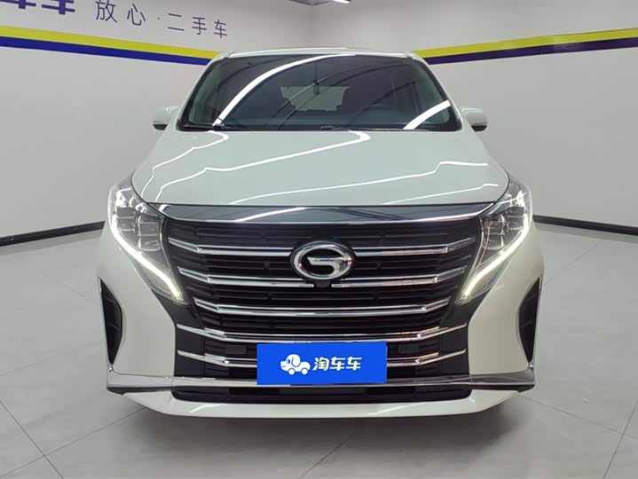 Фото 2 - GAC Trumpchi M8