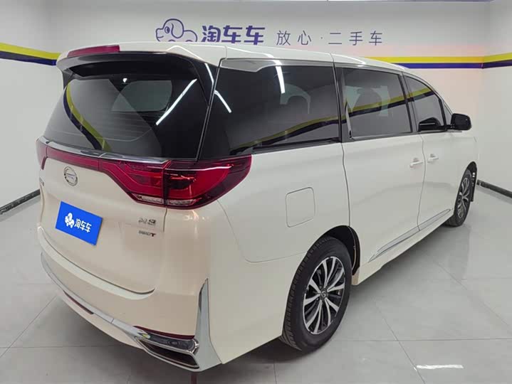 Фото 3 - GAC Trumpchi M8