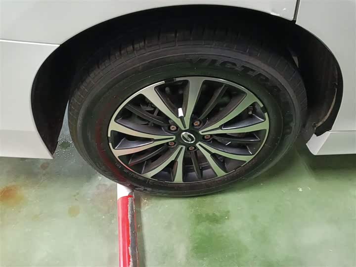 Фото 26 - GAC Trumpchi M8