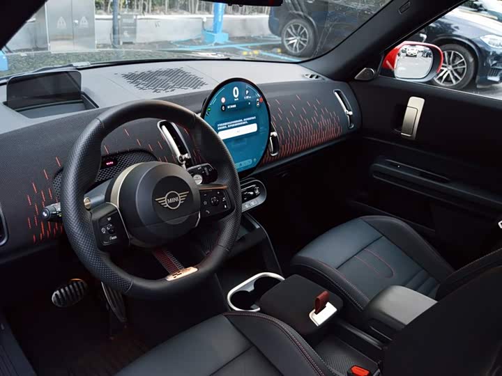 Фото 7 - Mini Countryman JCW