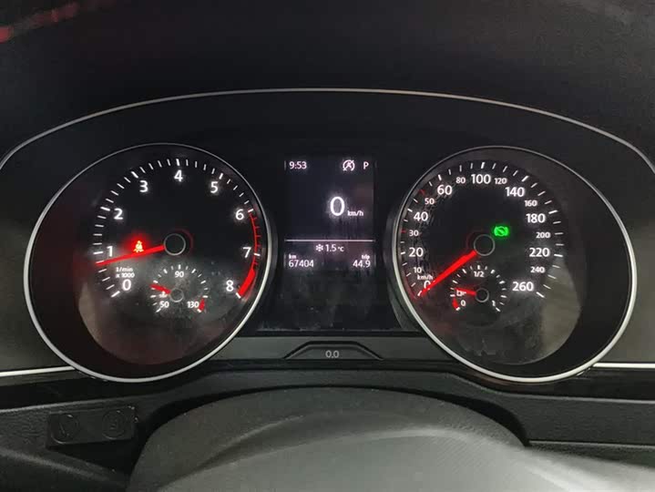 Фото 14 - Volkswagen Magotan