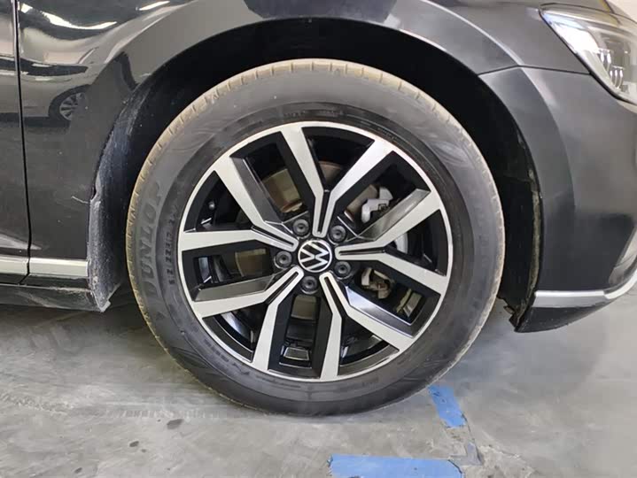 Фото 6 - Volkswagen Magotan