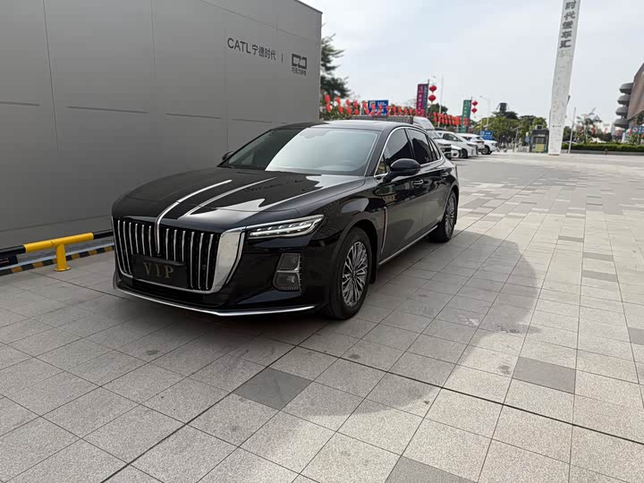 Фото 1 - Hongqi H5