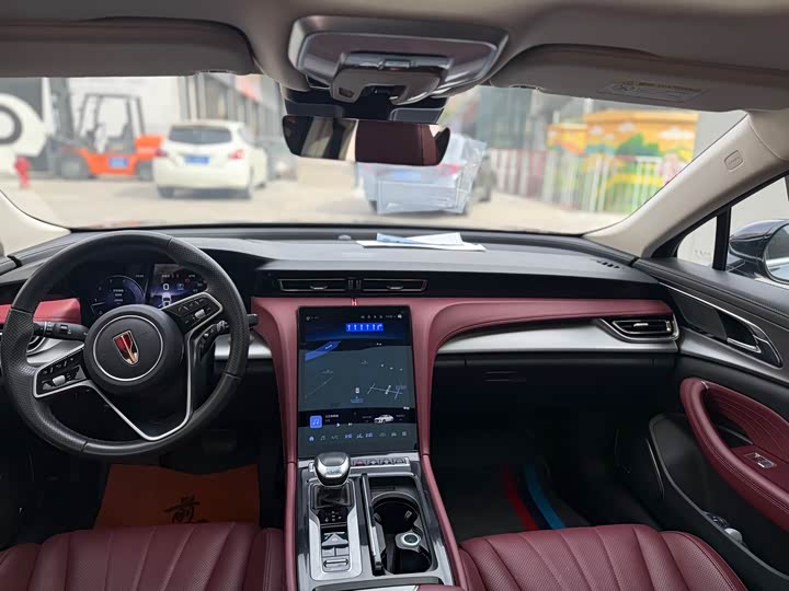 Фото 8 - Hongqi H5