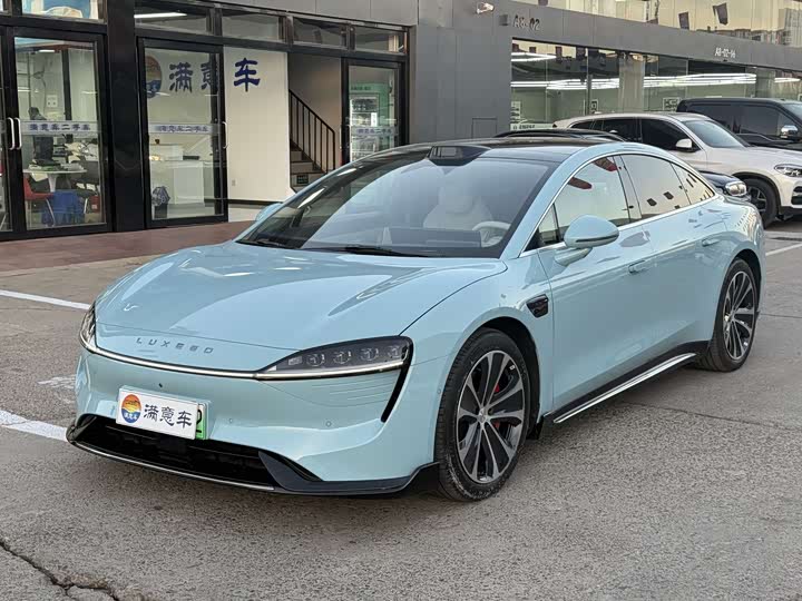 Фото 1 - Luxeed S7