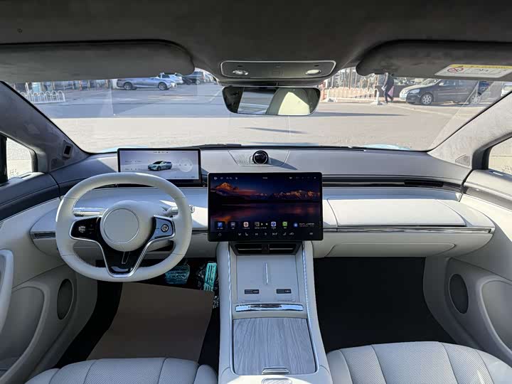 Фото 19 - Luxeed S7