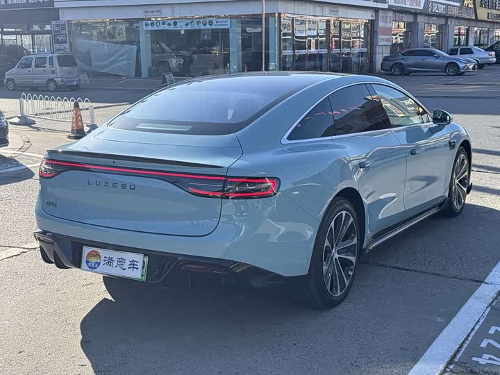 Фото 3 - Luxeed S7