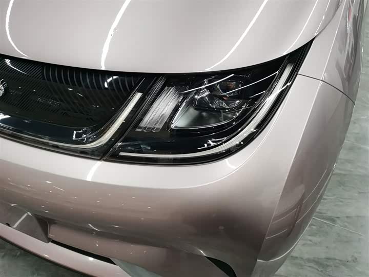 Фото 24 - BYD Dolphin