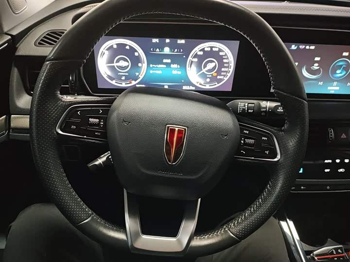 Фото 11 - Hongqi HS5