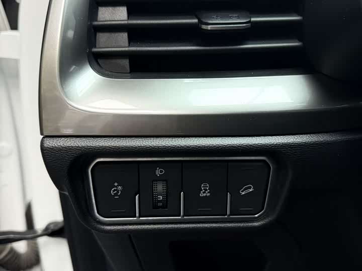 Фото 18 - Haval H6