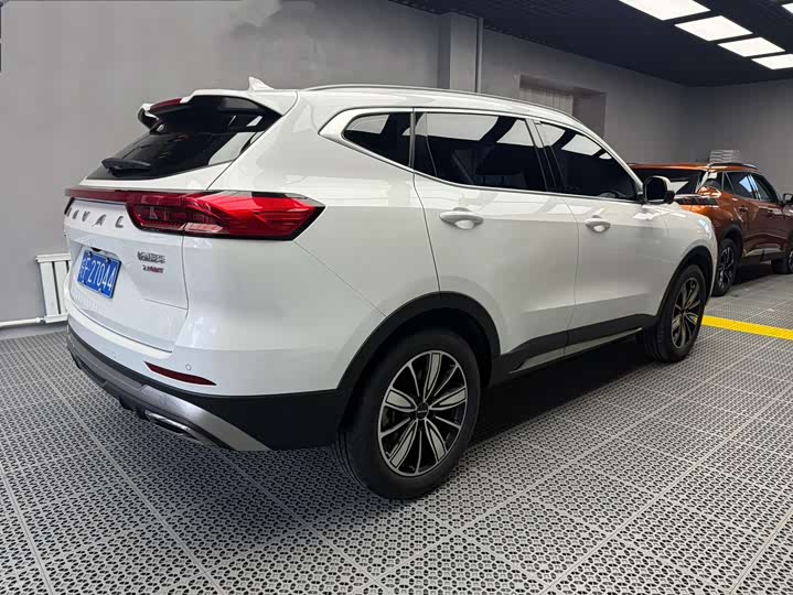 Фото 6 - Haval H6
