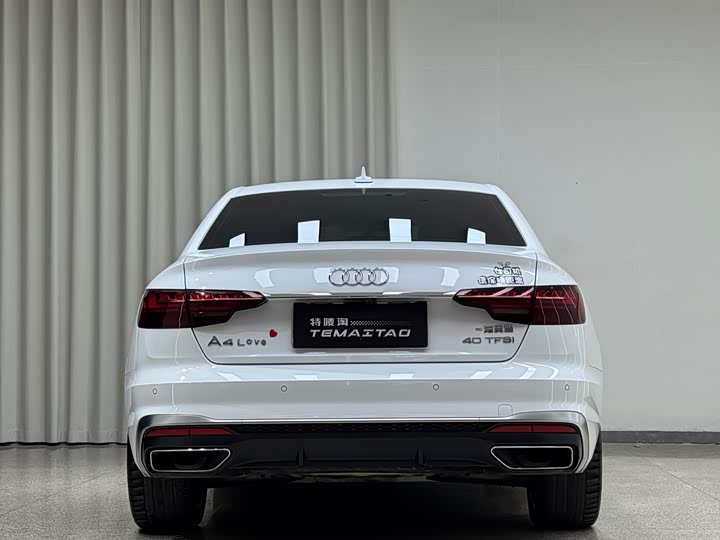 Фото 5 - Audi A4L