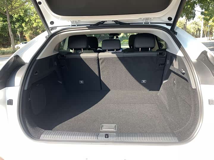 Фото 14 - XPeng G6