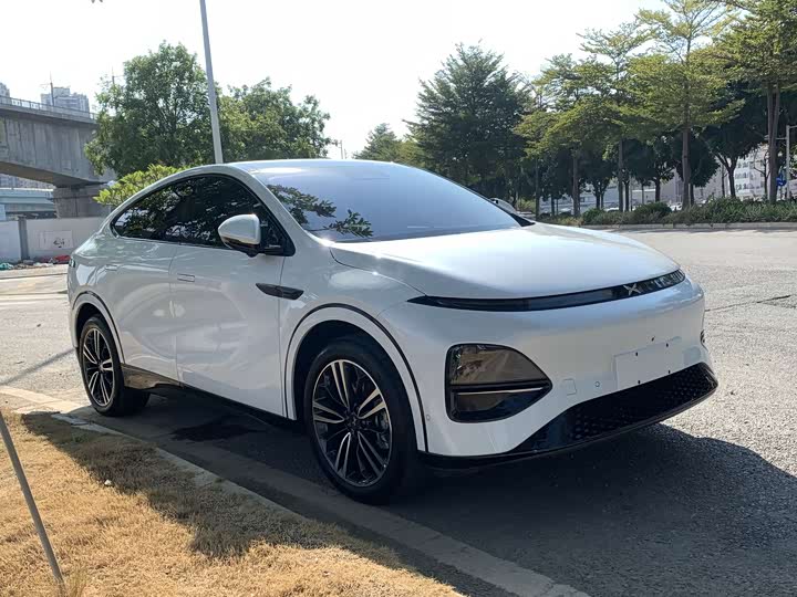 Фото 3 - XPeng G6