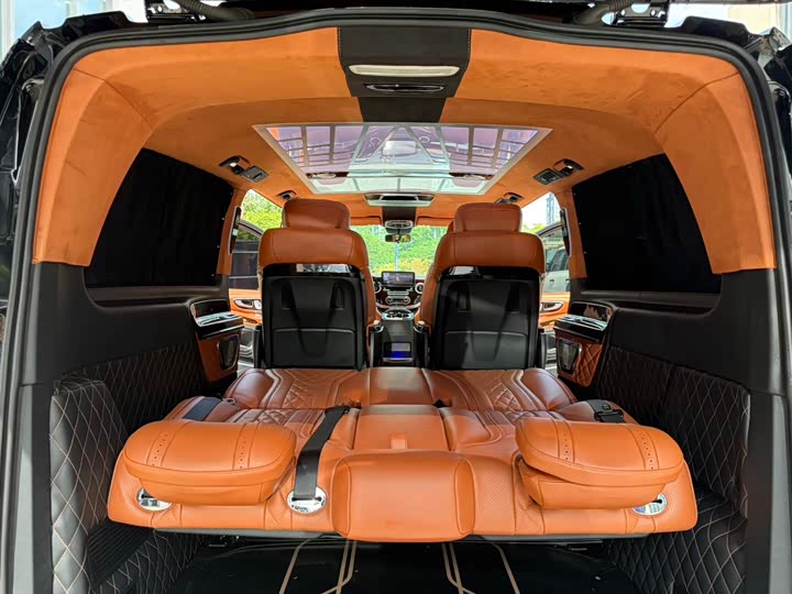 Фото 11 - Mercedes-Benz Vito