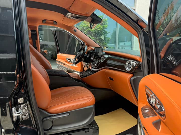 Фото 13 - Mercedes-Benz Vito