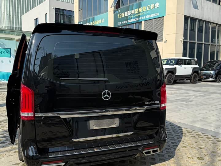 Фото 14 - Mercedes-Benz Vito