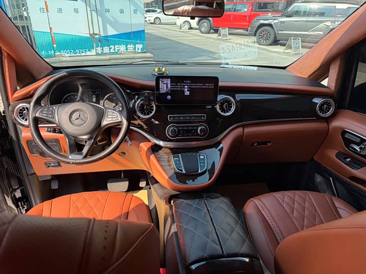 Фото 5 - Mercedes-Benz Vito