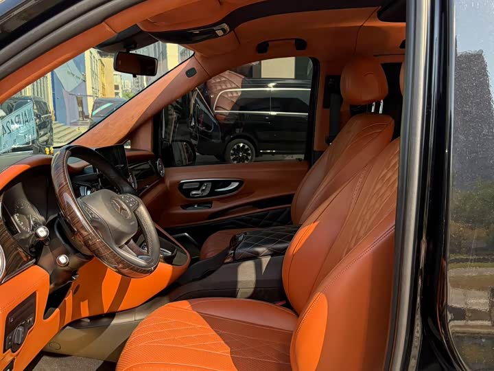 Фото 9 - Mercedes-Benz Vito