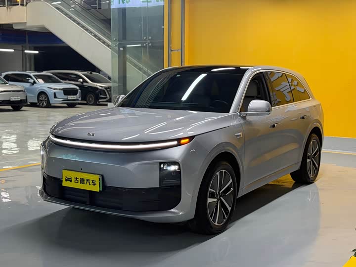 Фото 1 - LiXiang L6