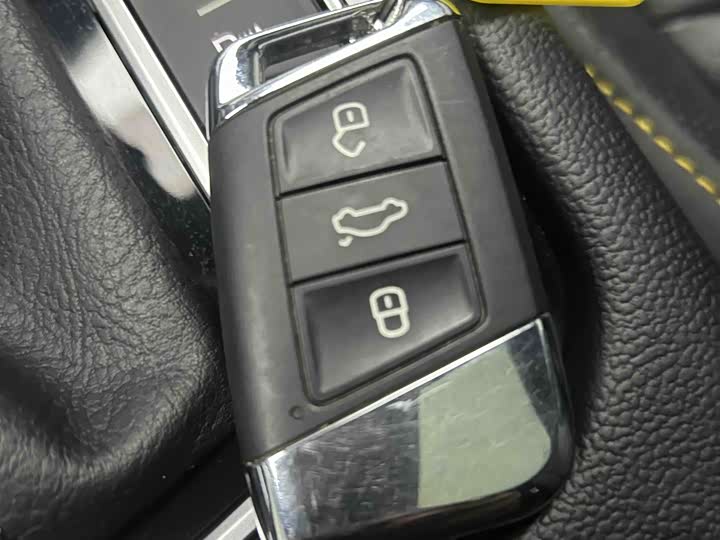 Фото 11 - Volkswagen CC