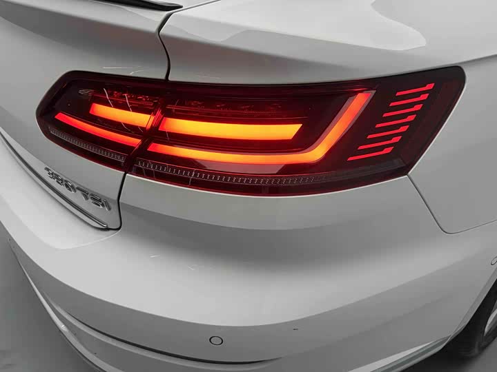 Фото 2 - Volkswagen CC