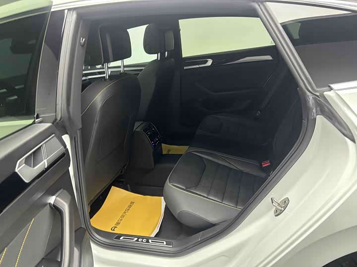 Фото 4 - Volkswagen CC