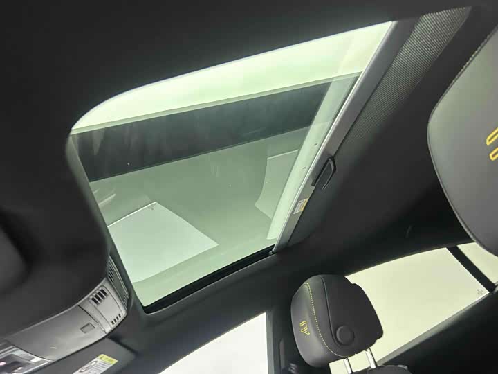 Фото 8 - Volkswagen CC