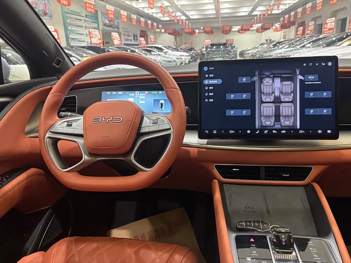 Фото 15 - BYD Sea Lion 07 EV