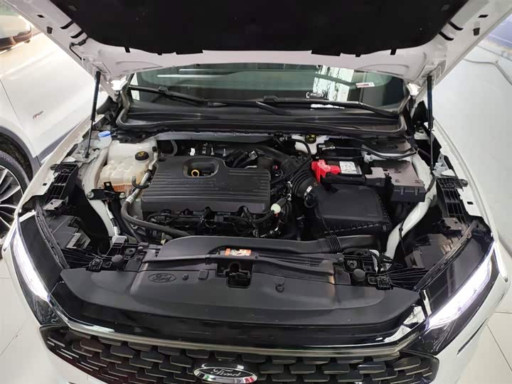 Фото 20 - Ford Mondeo