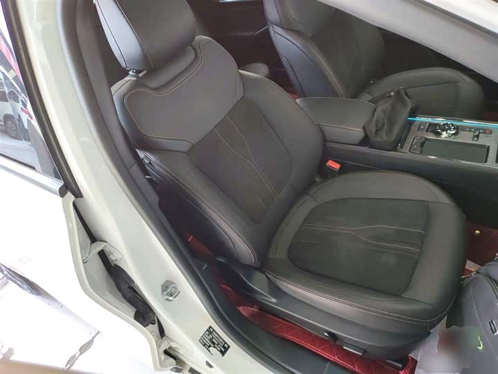 Фото 25 - Ford Mondeo